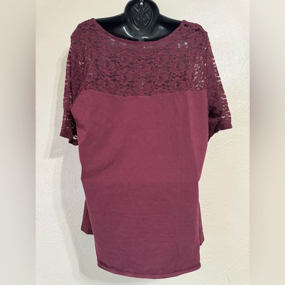 SOLD Torrid, size 3, burgundy color. - Picture 6 of 6